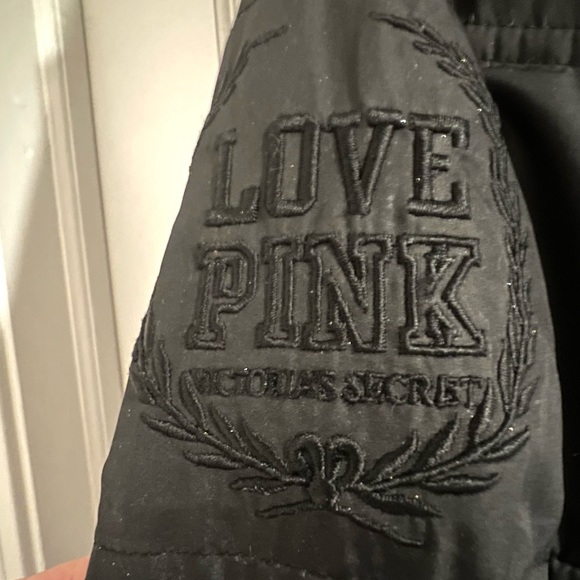 Pink Victoria Secret Puffer Jacket Down Filled Black Hood Removable Faux Fur - Picture 5 of 5